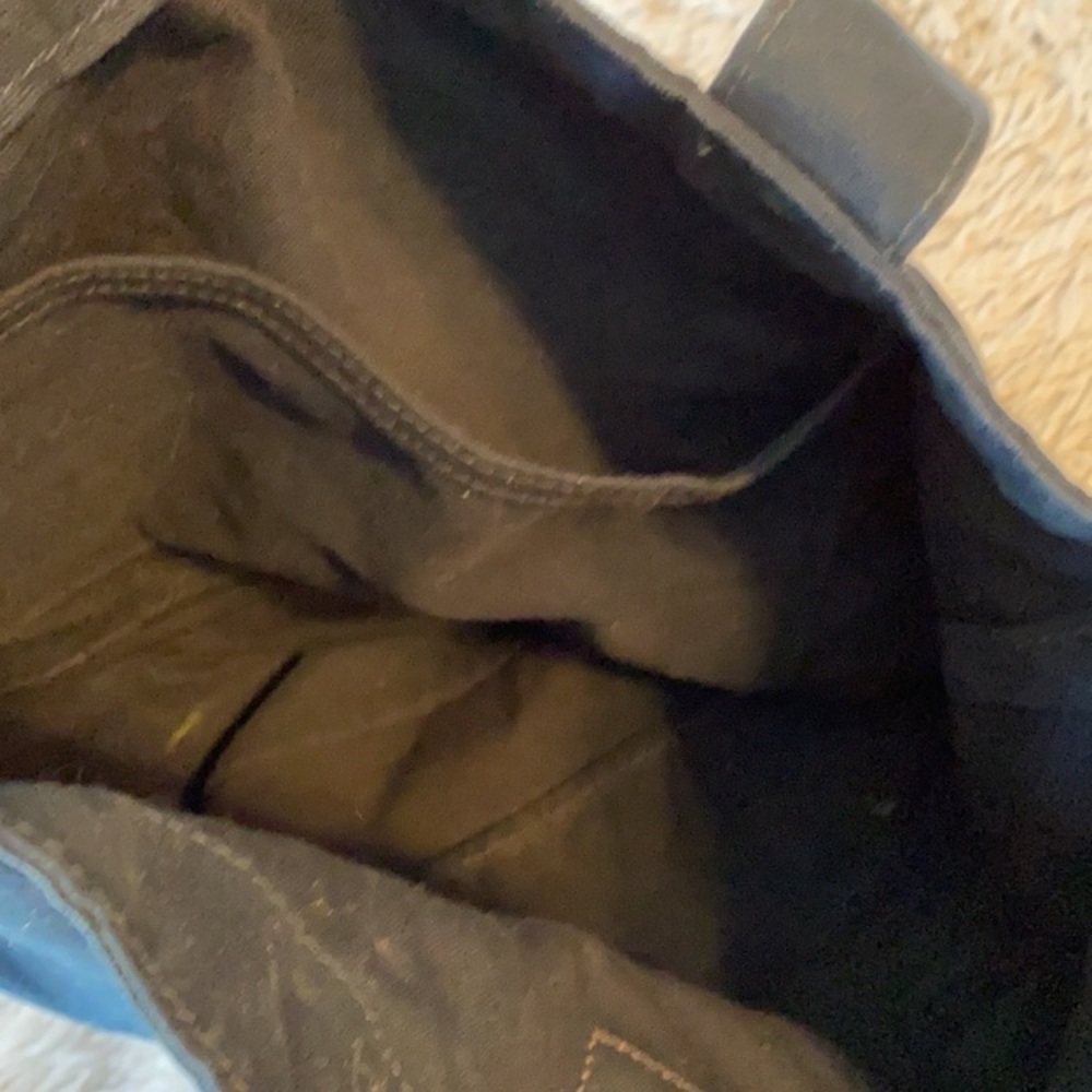 Tote - Picture 4 of 5